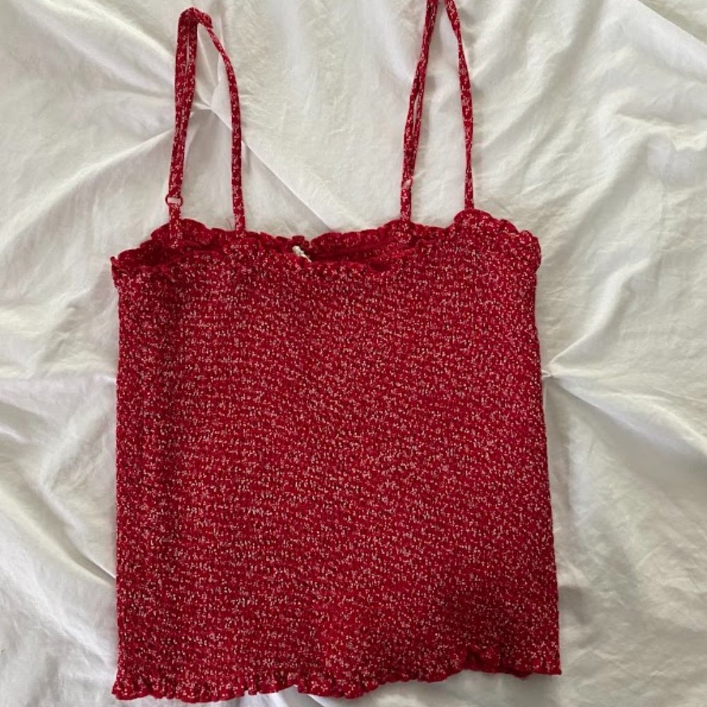 Brandy Melville Red Scrunch Crop Top